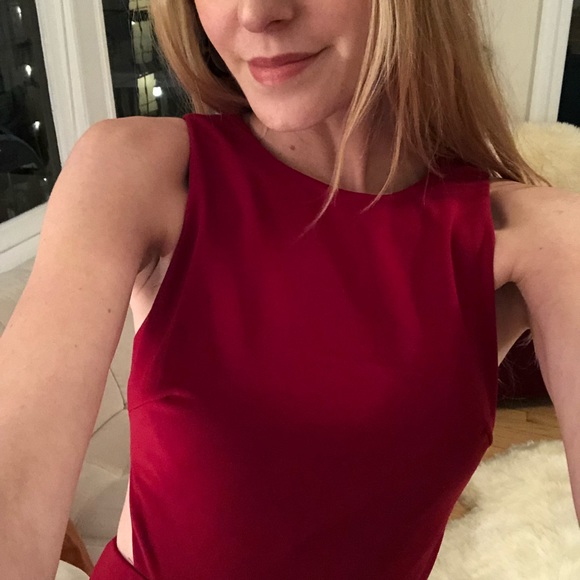 🥂🍾 Red Cut-out Evening Dress Small - Picture 8 of 8